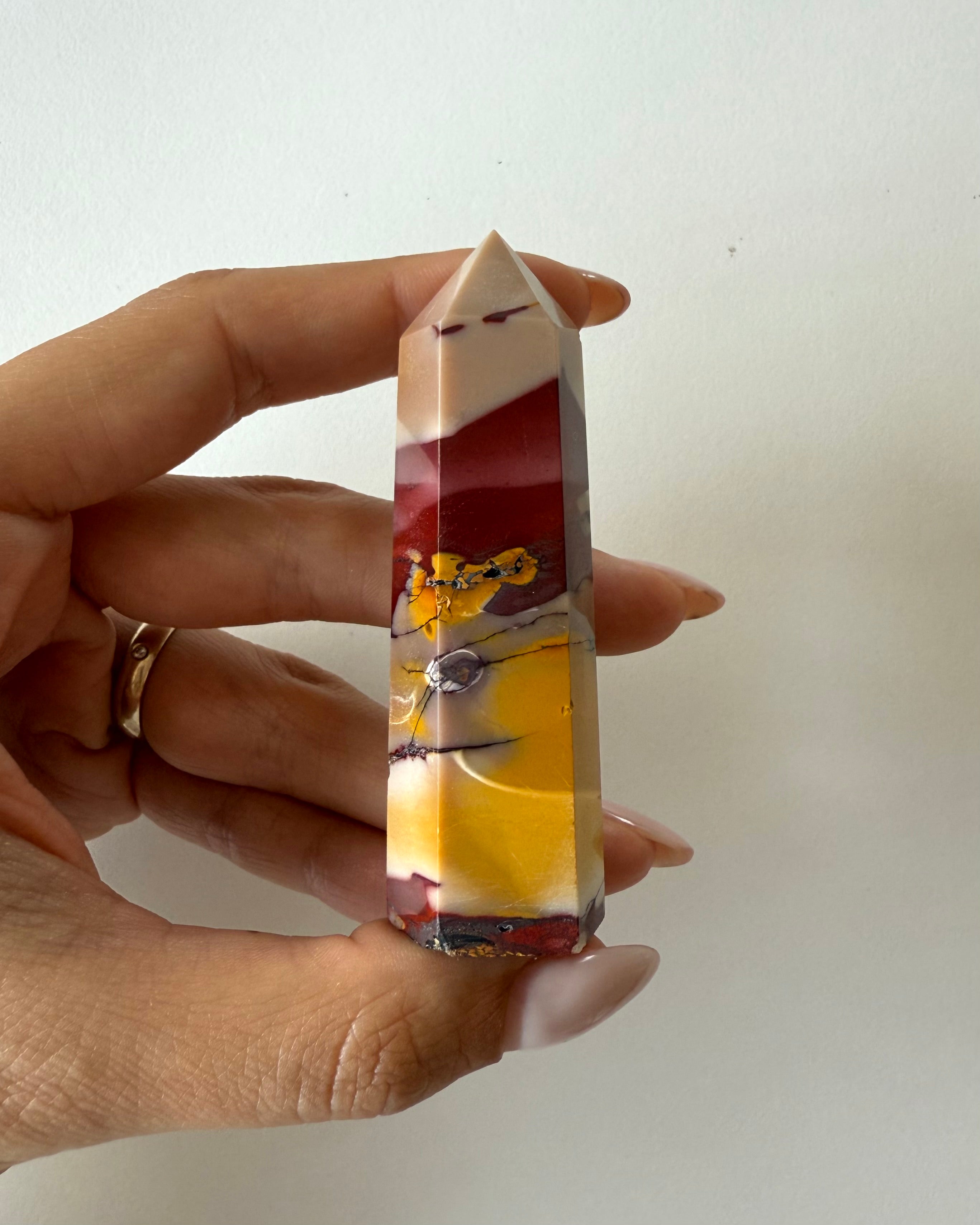 Torre in Mookaite