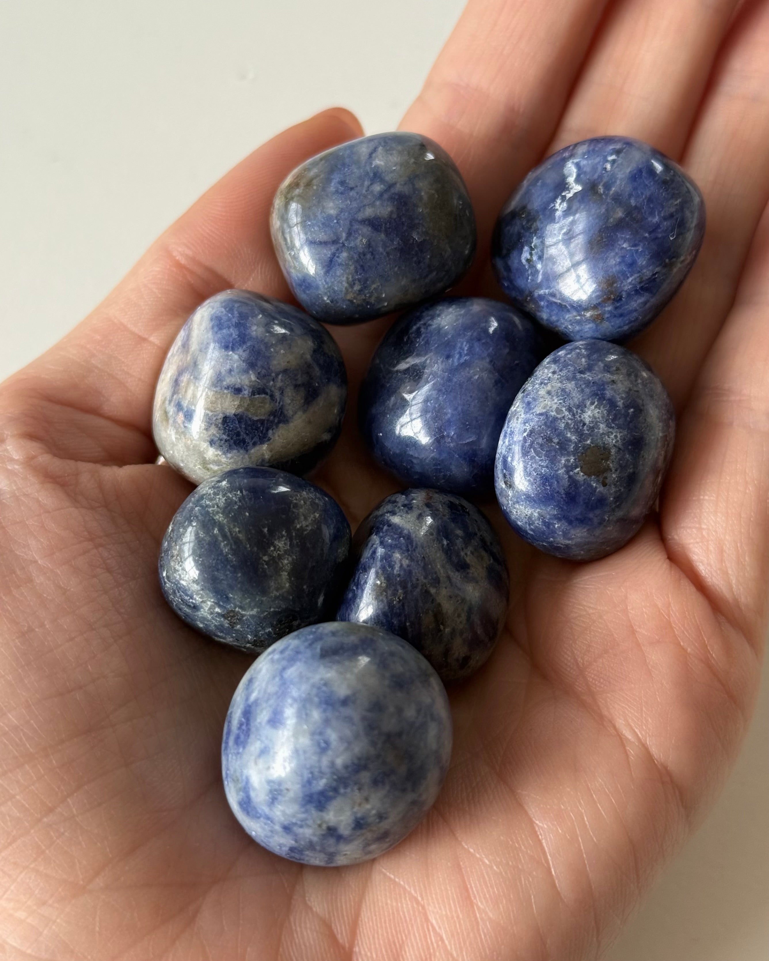 Sodalite burattata