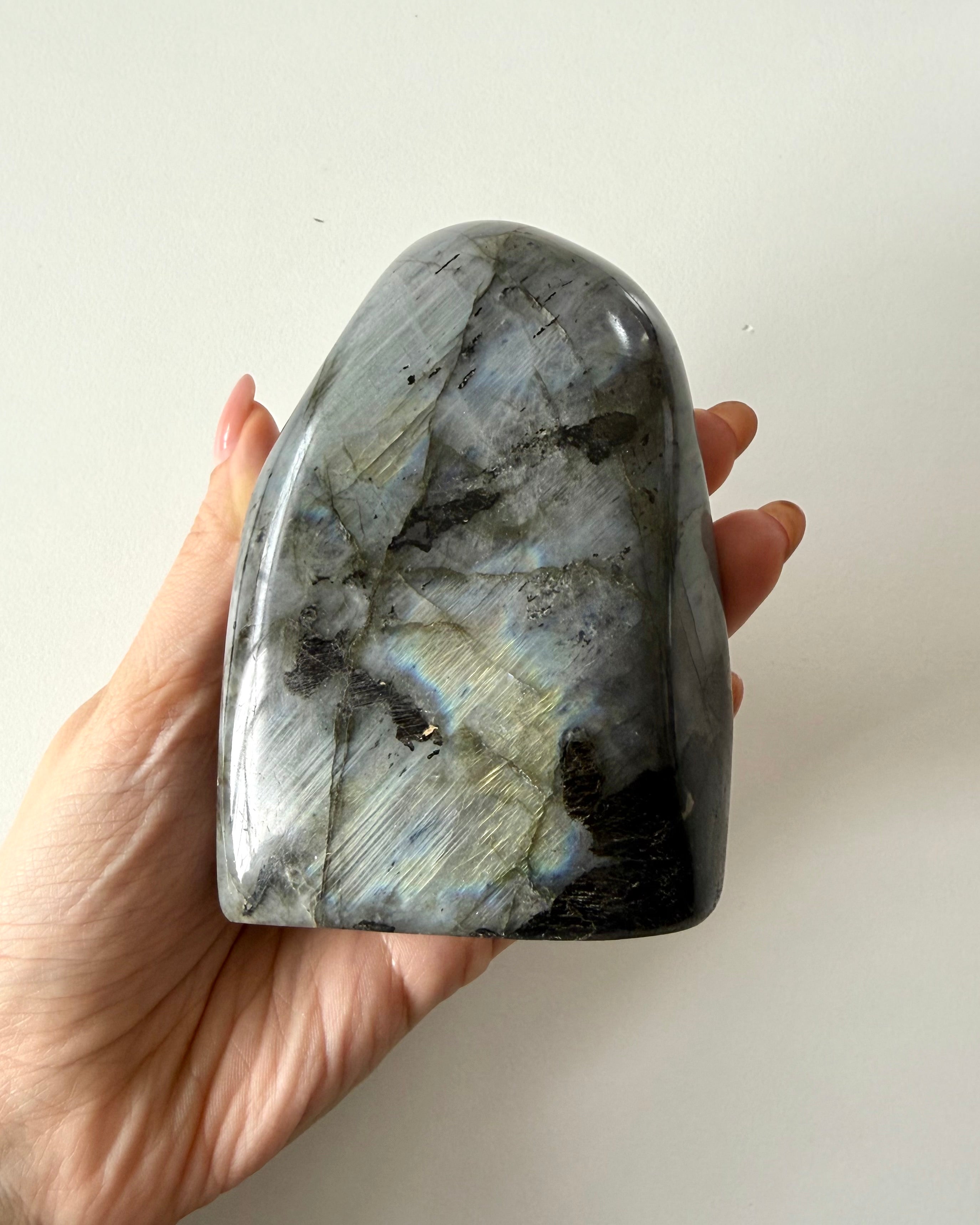 Freeform in Labradorite