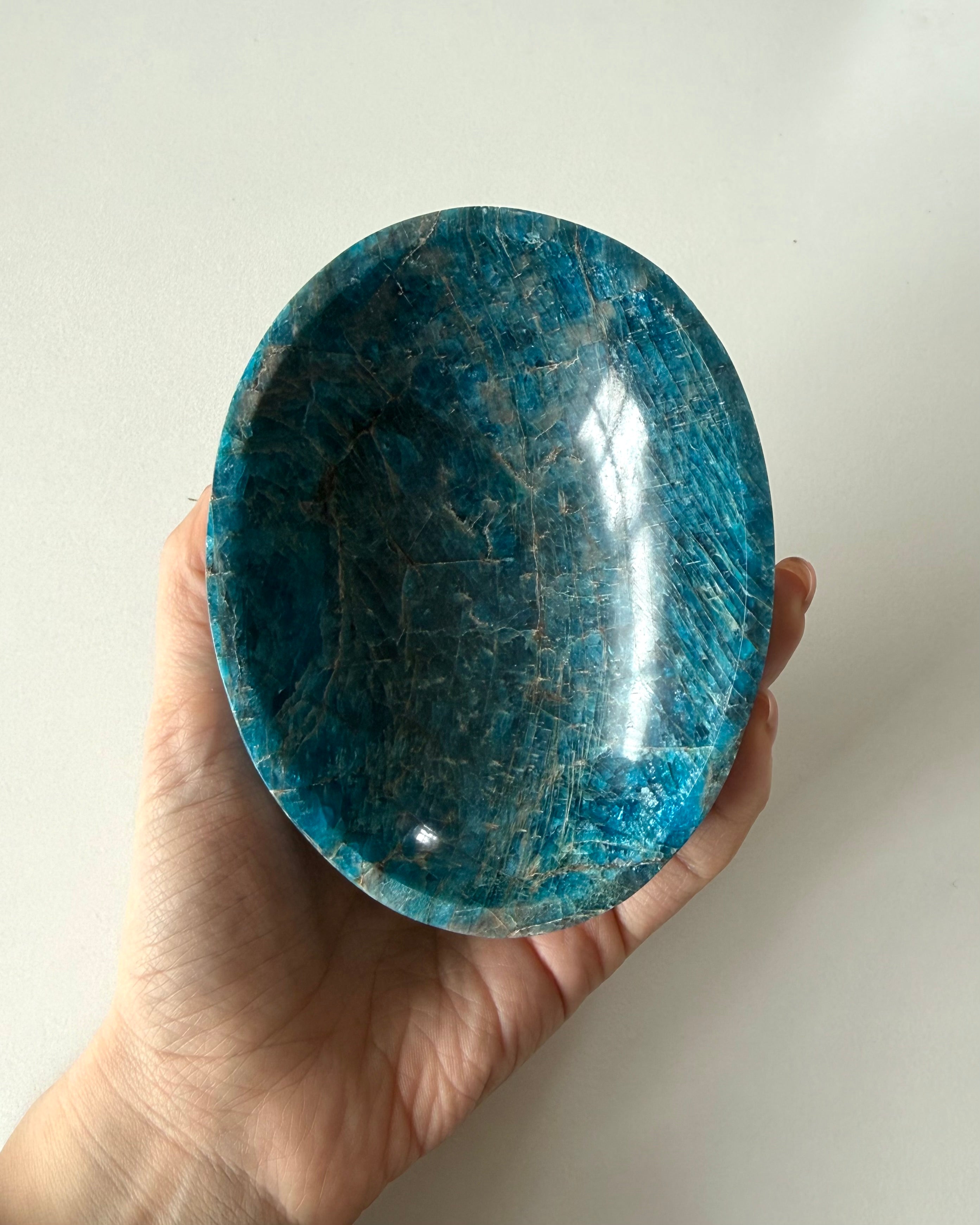Ciotola in Apatite