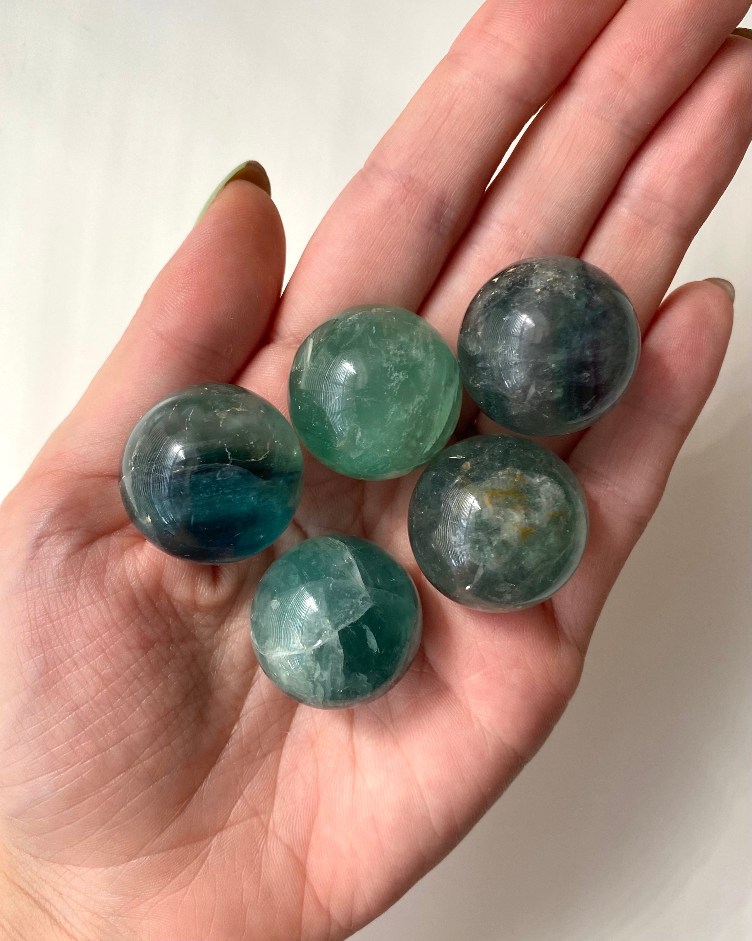 Mini sfera di Fluorite Verde