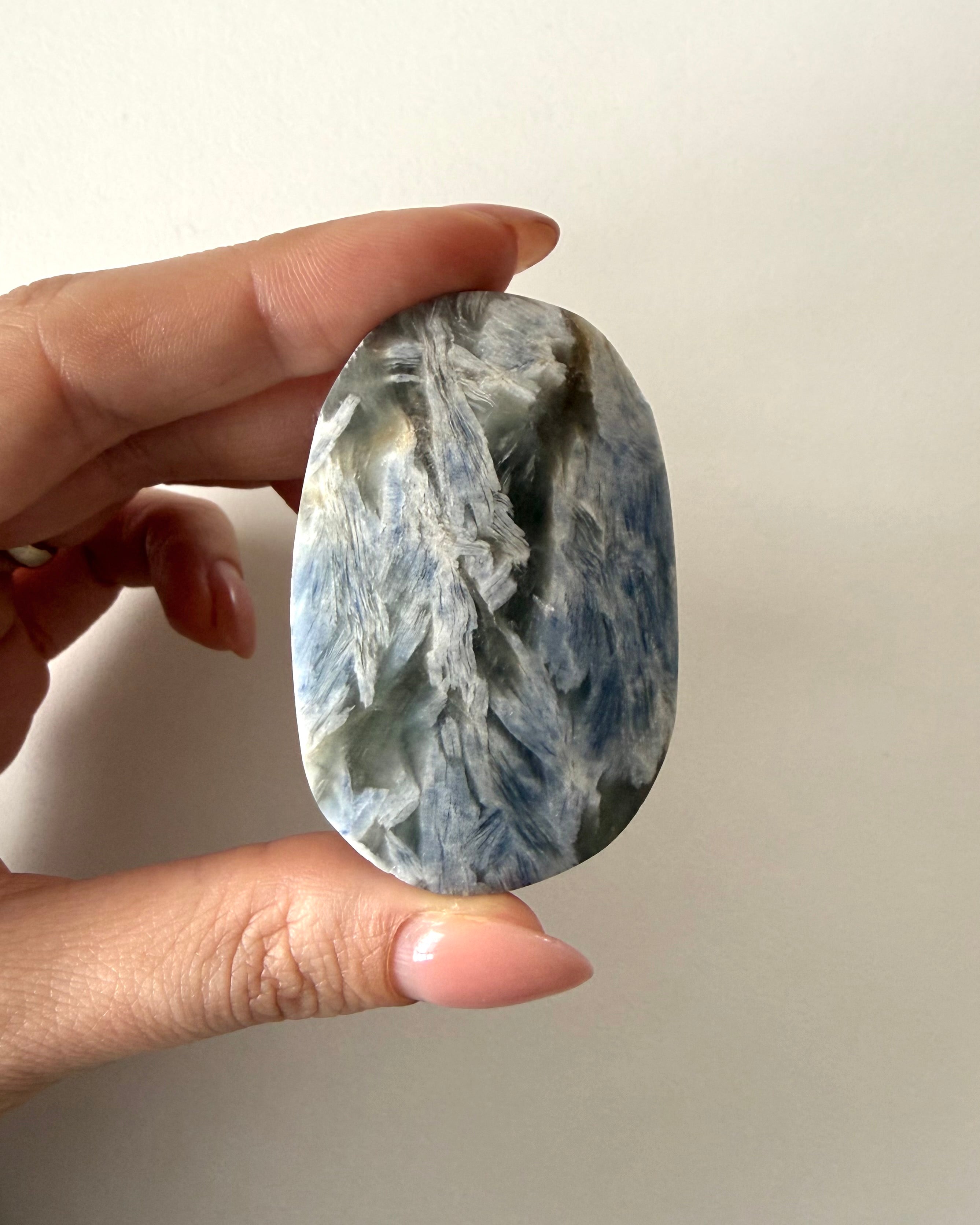 Palmstone in Cianite
