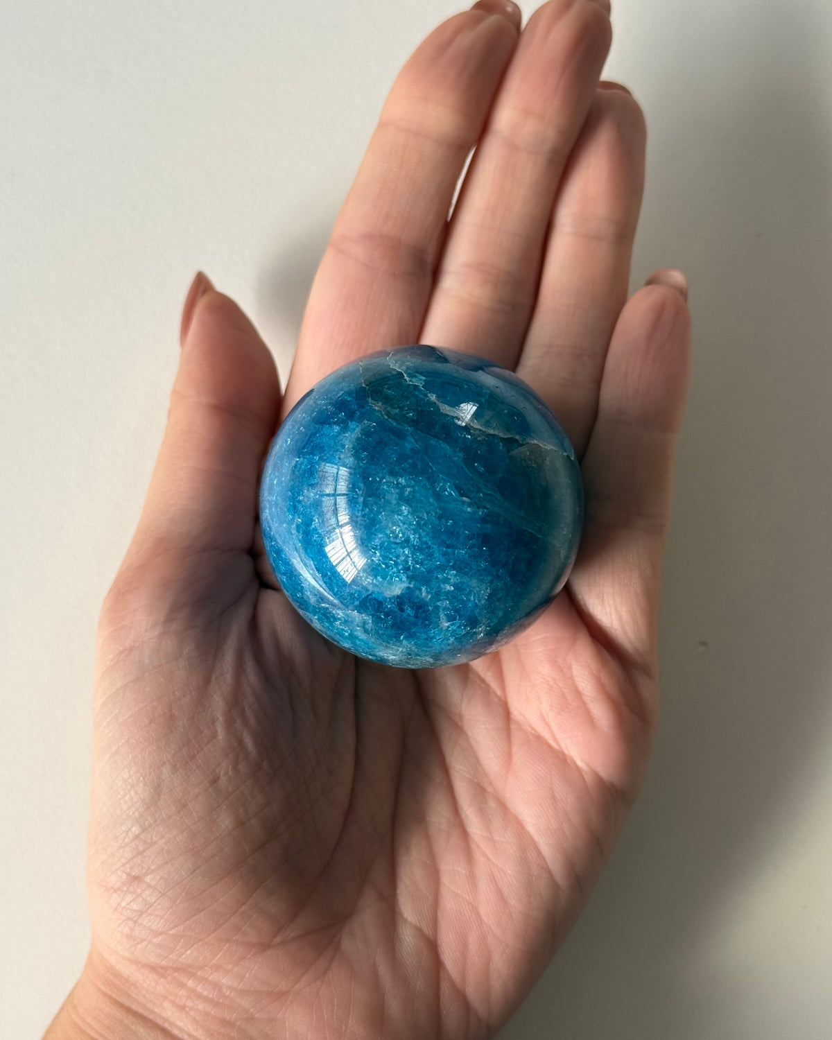 Sfera in Apatite (4cm)