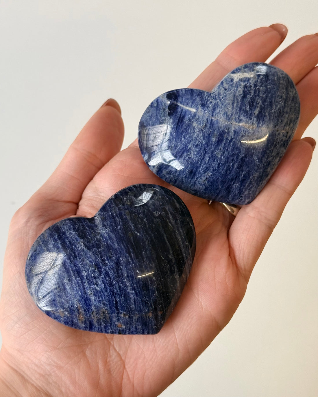 Cuore in Sodalite
