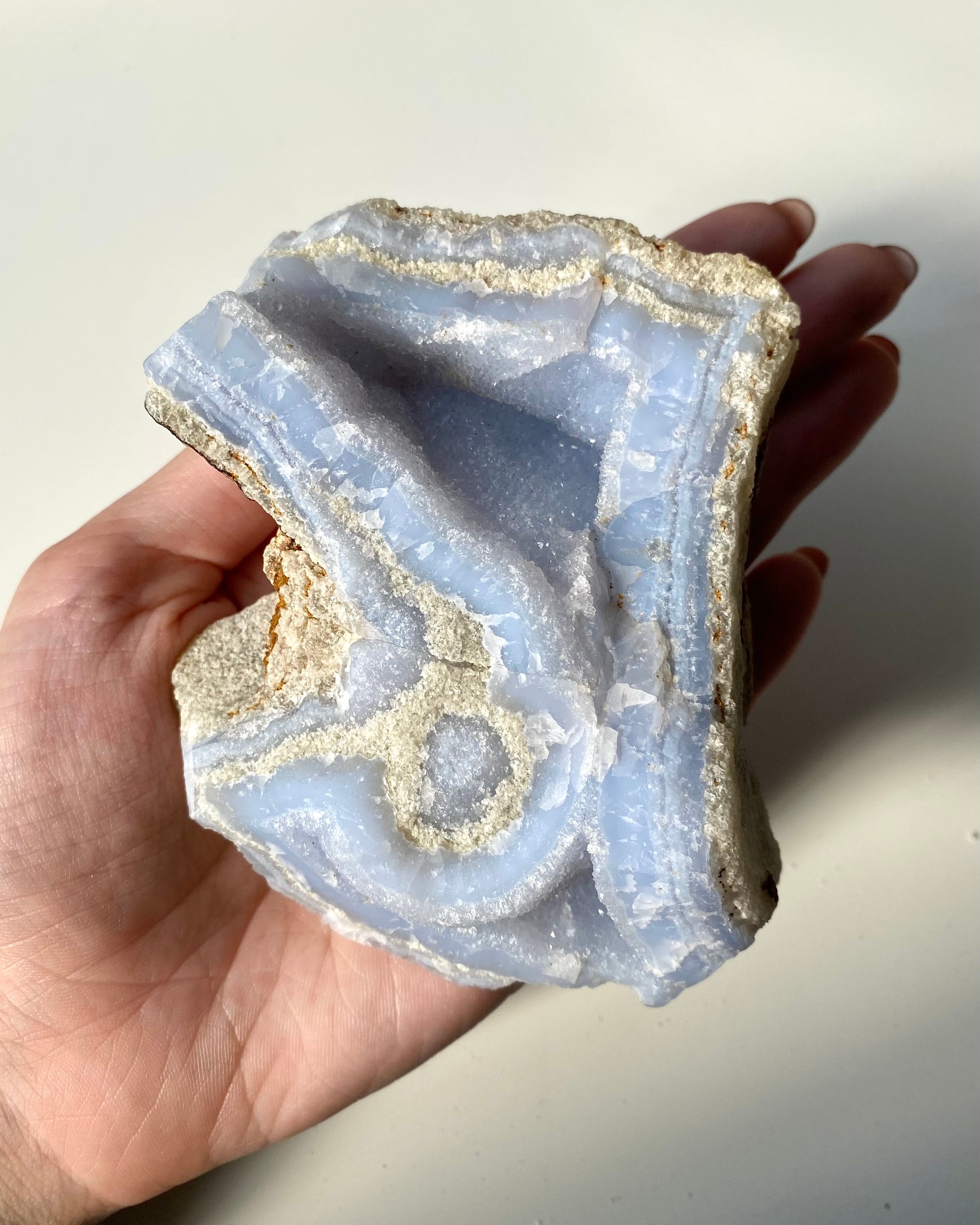Geode in Calcedonio