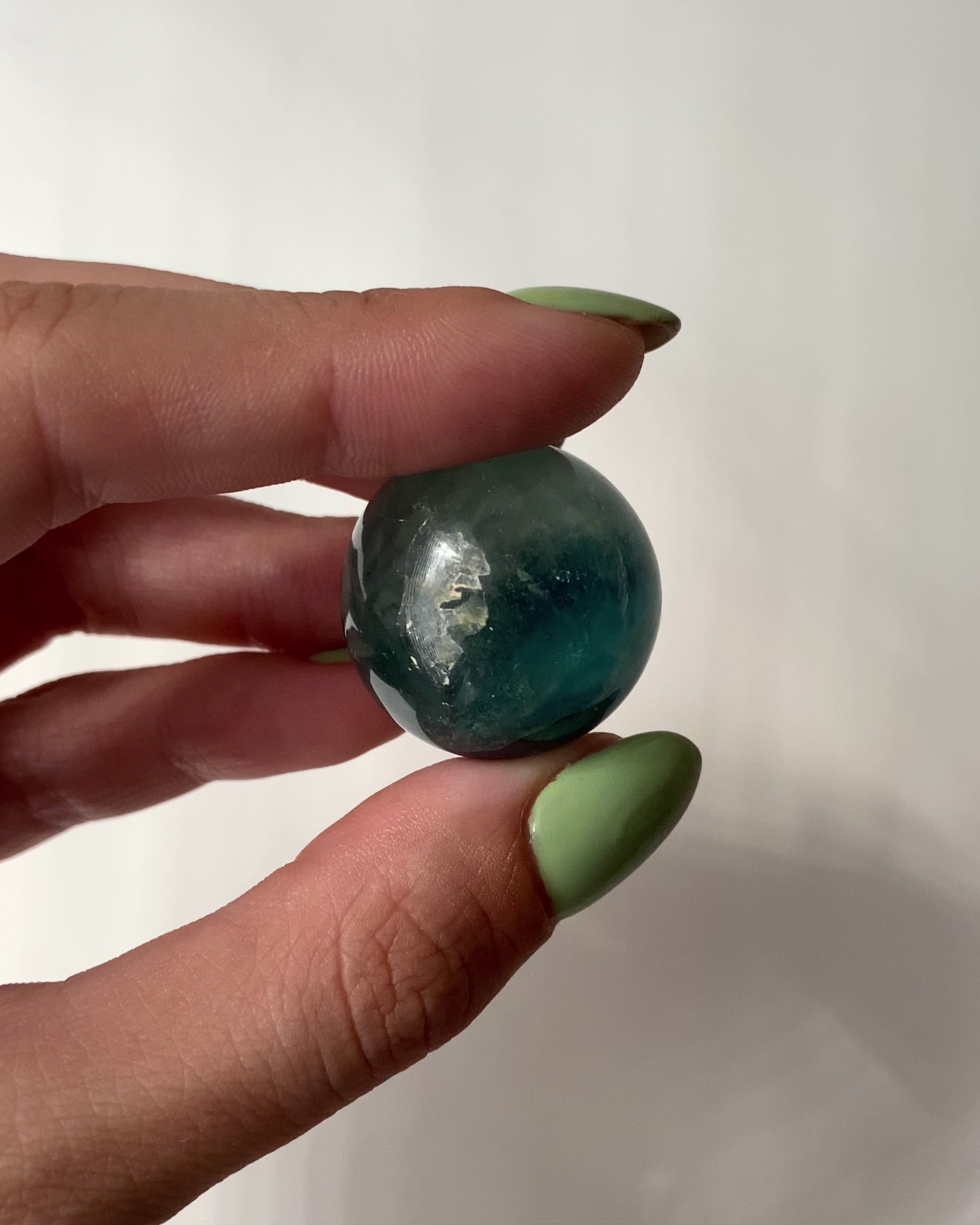 Mini sfera di Fluorite Verde